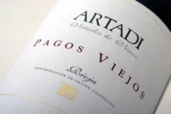 Bodegas Artadi 2005 Bodegas Artadi Pajos Viejos